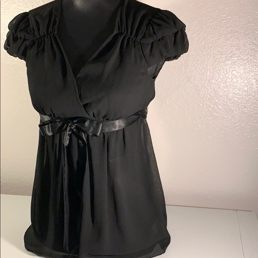 NWT Black blouse by I.N. San Francisco size Small.